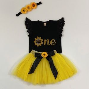 🌼1st Birthday Sunflower🌼